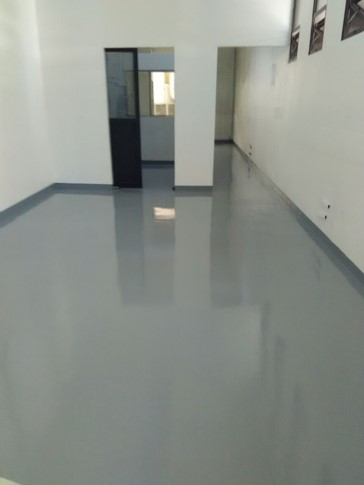 Piso de Mortero Epóxico Acabado Autonivelante