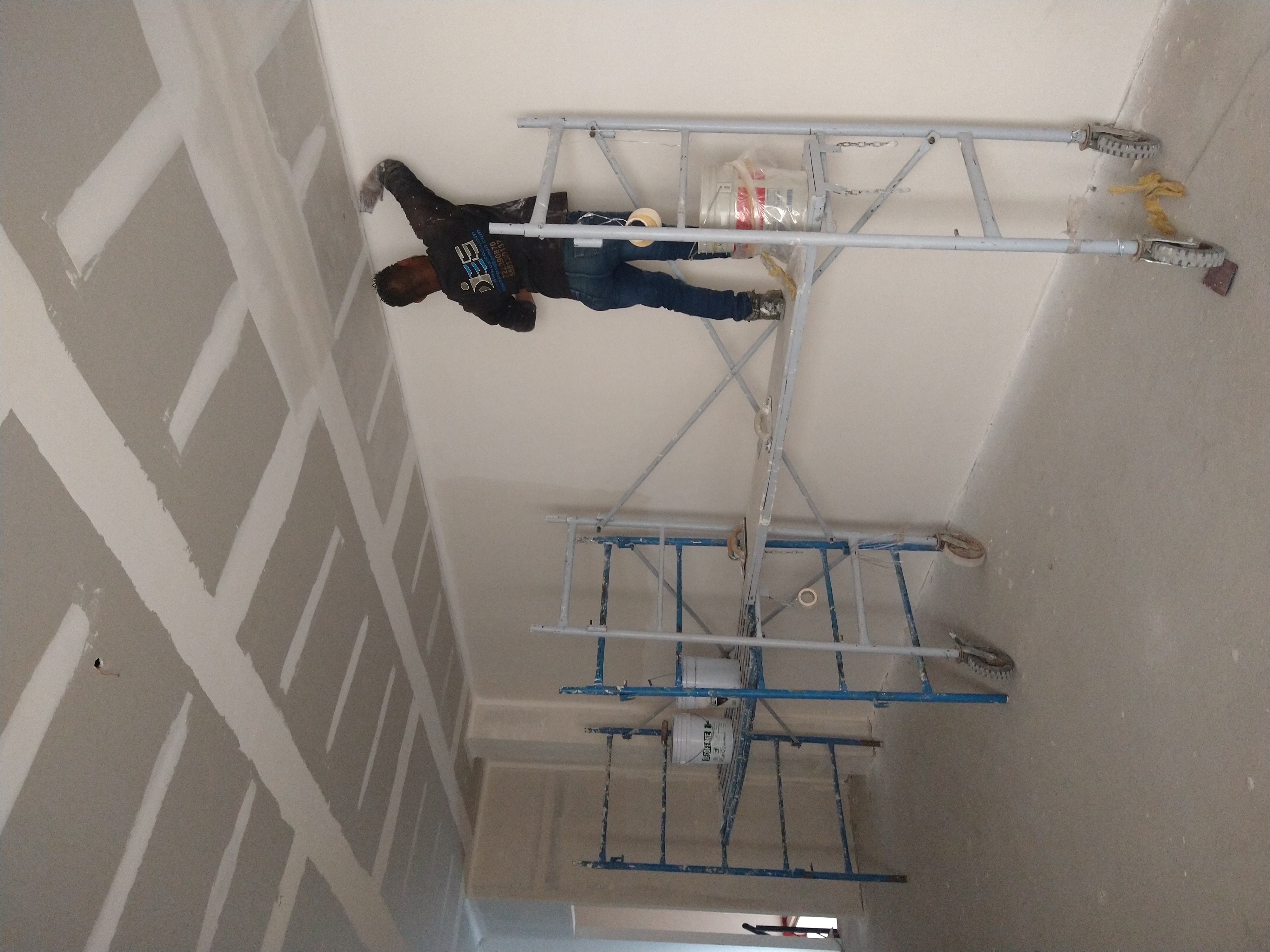 Puertas Sanitarias --- construcción