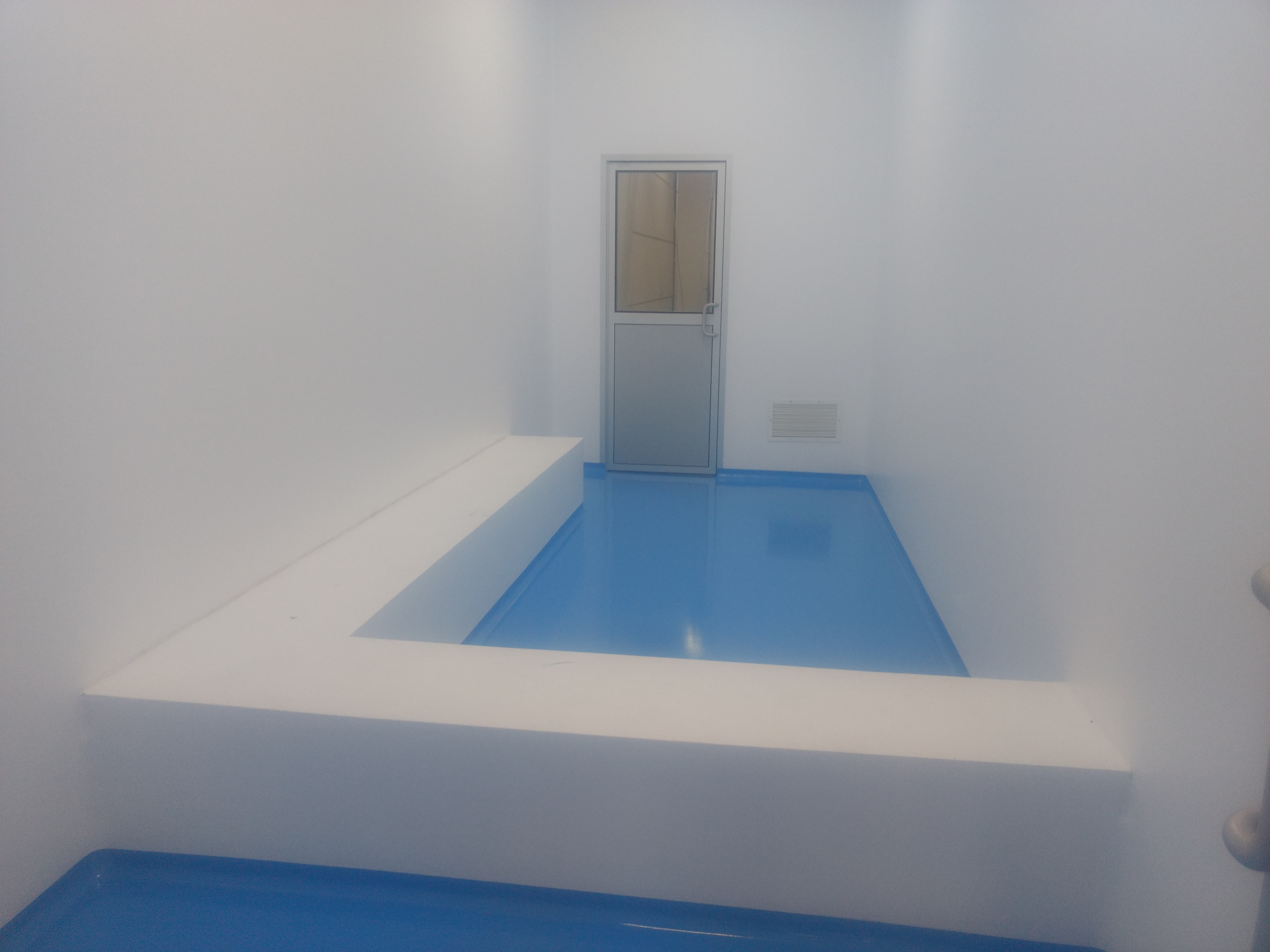 Puertas Sanitarias --- construcción