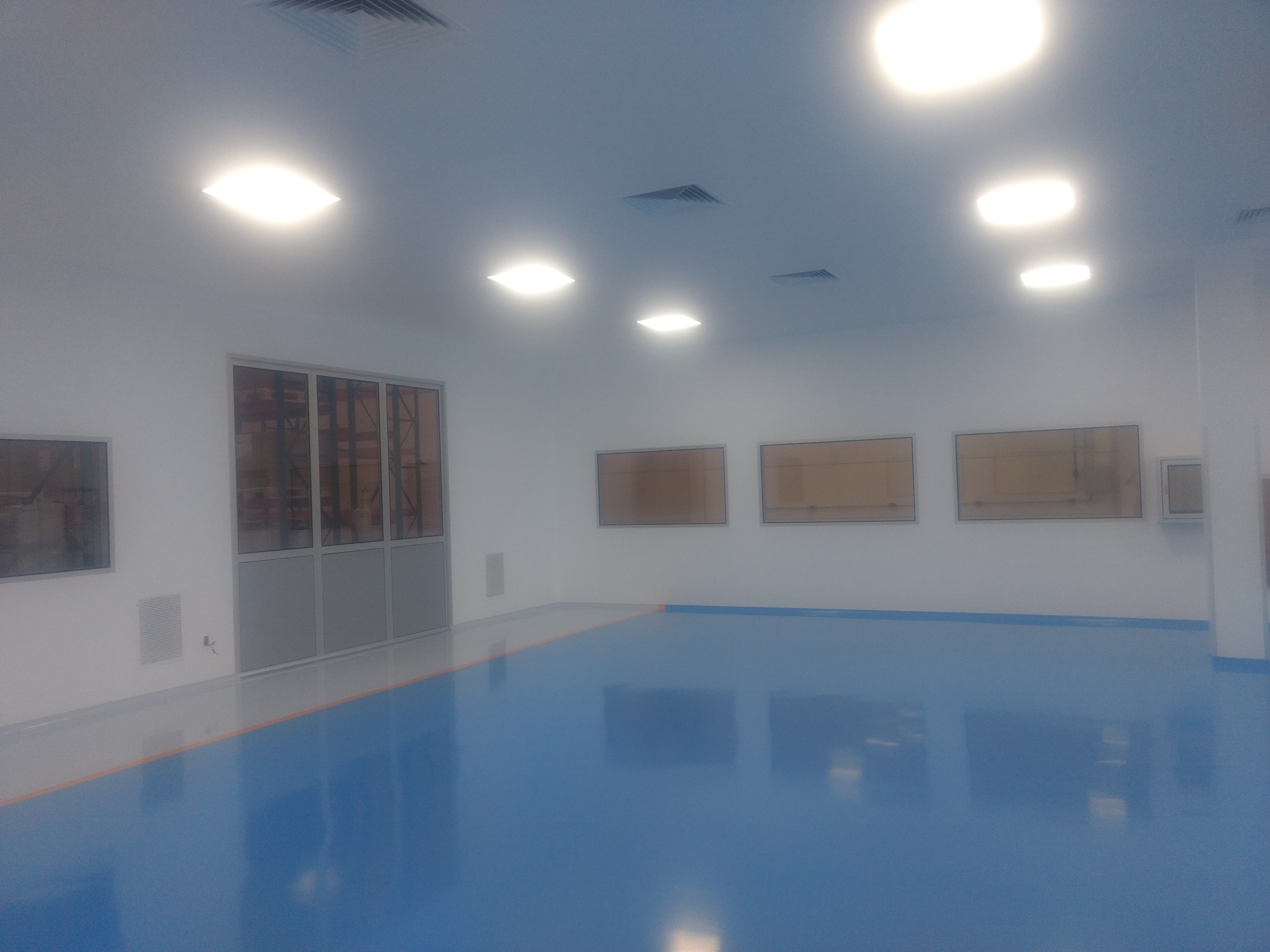 Puertas Sanitarias --- construcción